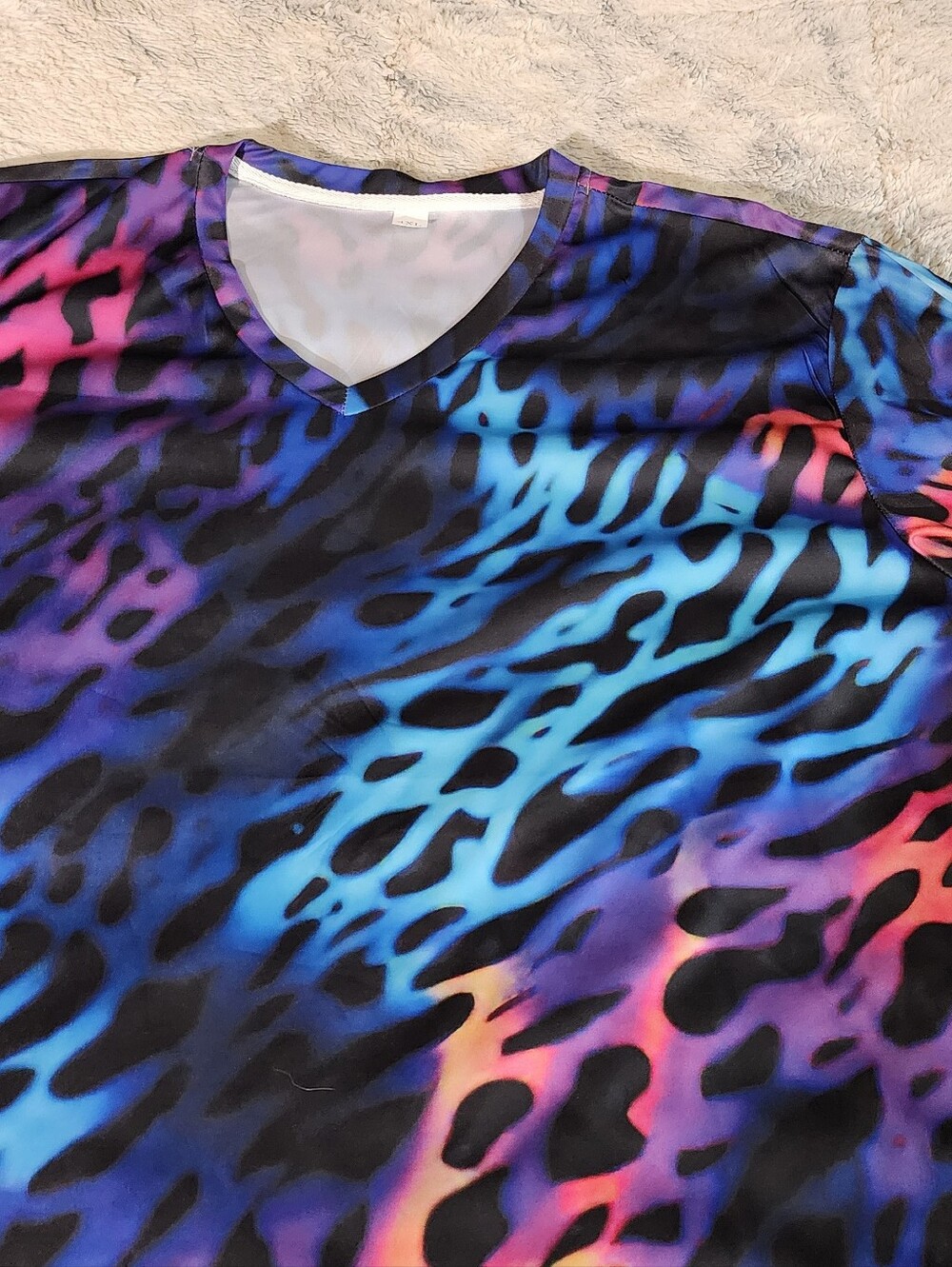 Women's V-Neck Short Sleeve Tee - Multicolor Blue & Purple Print